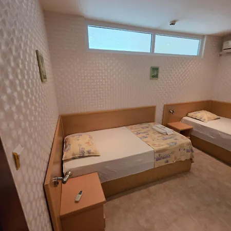 Miramar Palace Apartament *