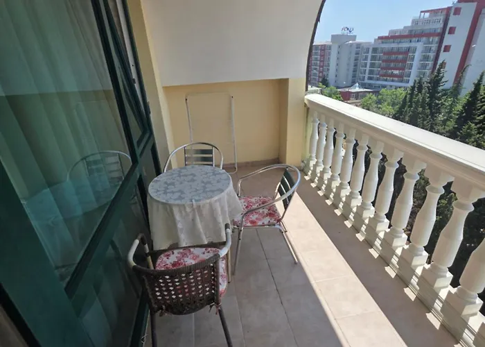 Miramar Palace Apartamento Sunny Beach